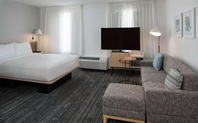 Towneplace Suites by Marriott Falls Church
